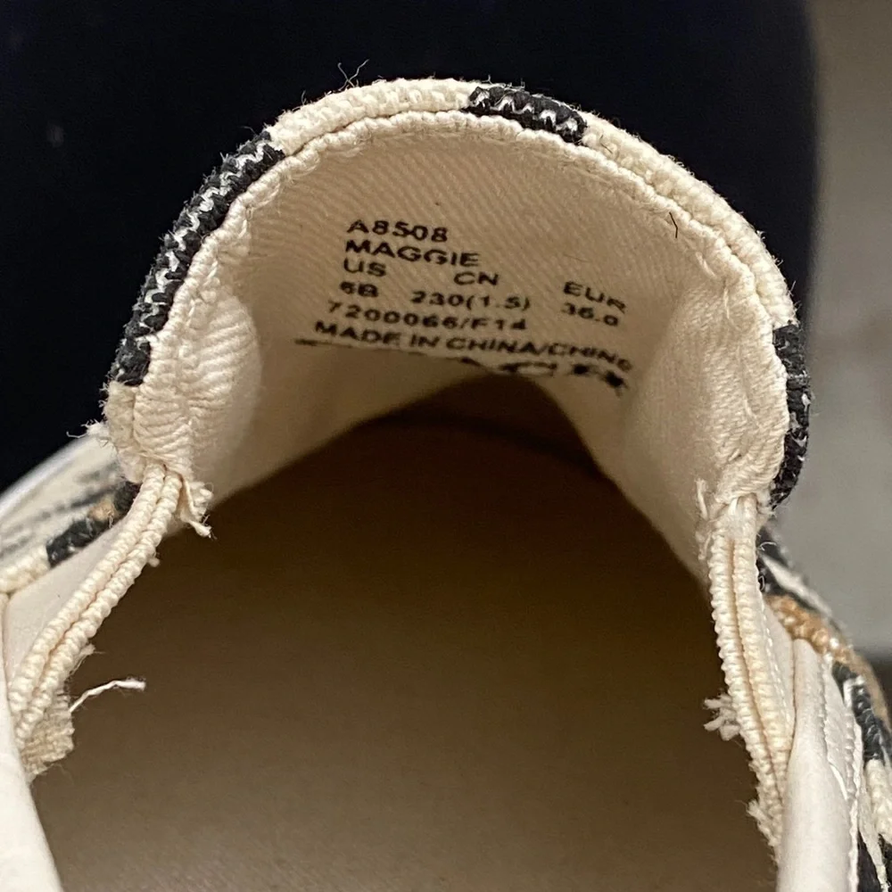 Coach Slip-On Shoes Leopard Print Sz 6 - Picture 7 of 8